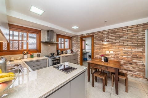 Image 15 - 269129